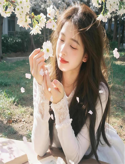 【幕后故事】开局强吻裂口女的美术设计的灵感来源 体会团队合作的力量